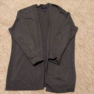 COPY - Gap Lightweight gray Cardigan